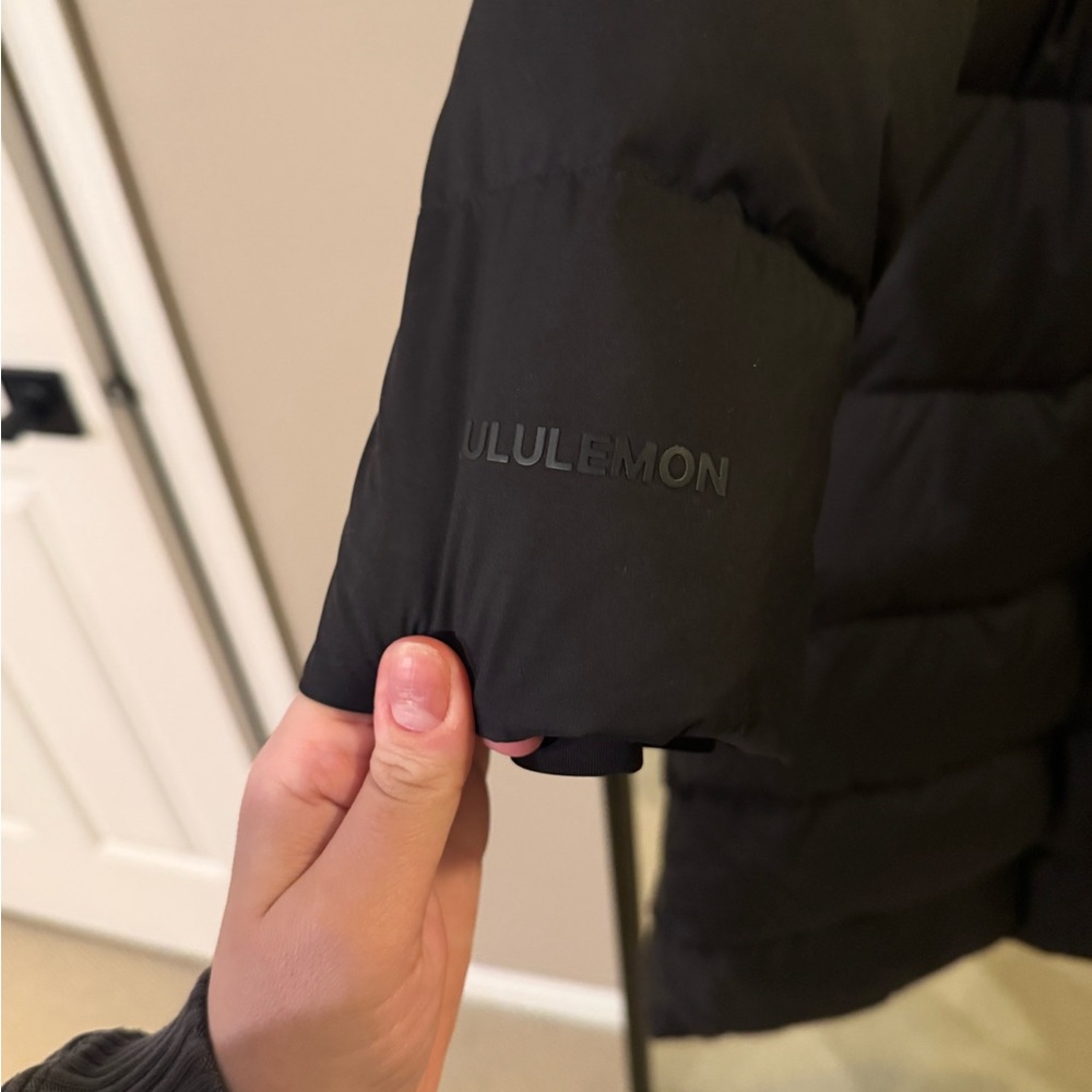 lululemon athletica Wunder Under Puff 600-Down-Fill Long Jacket - Picture 8 of 9